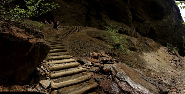 Alum Bluff Cave - photo by Julie Dodd